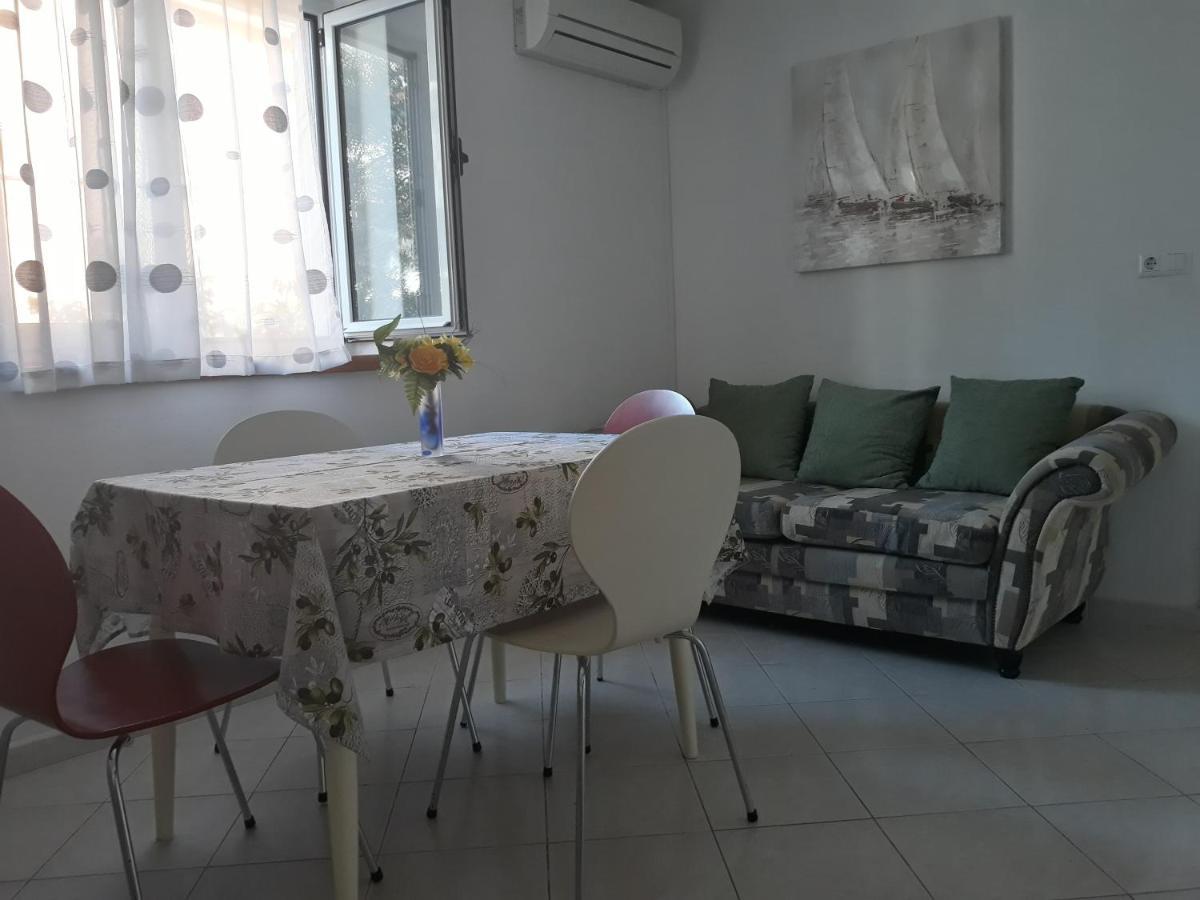 Apartment Miletic Trogir Extérieur photo