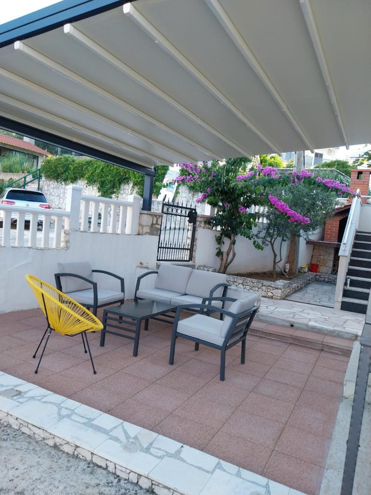 Apartment Miletic Trogir Extérieur photo