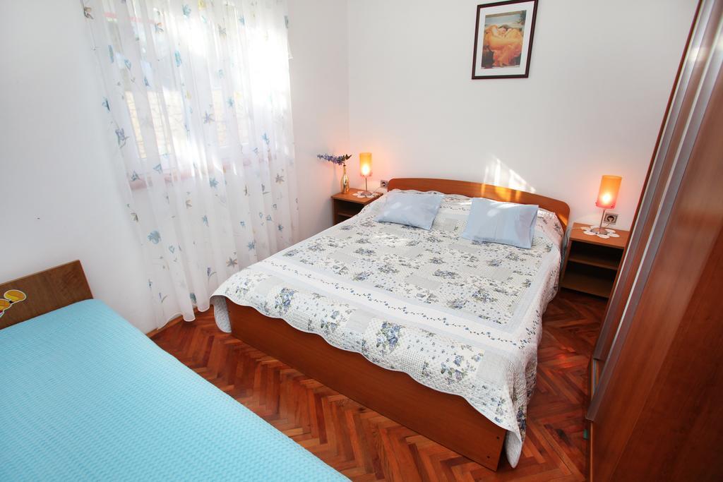 Apartment Miletic Trogir Extérieur photo